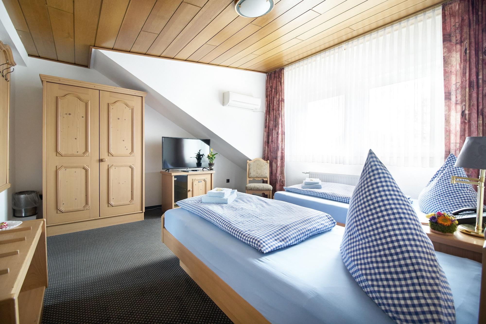Hotel Zum Eisenhammer Oberhausen  Eksteriør bilde