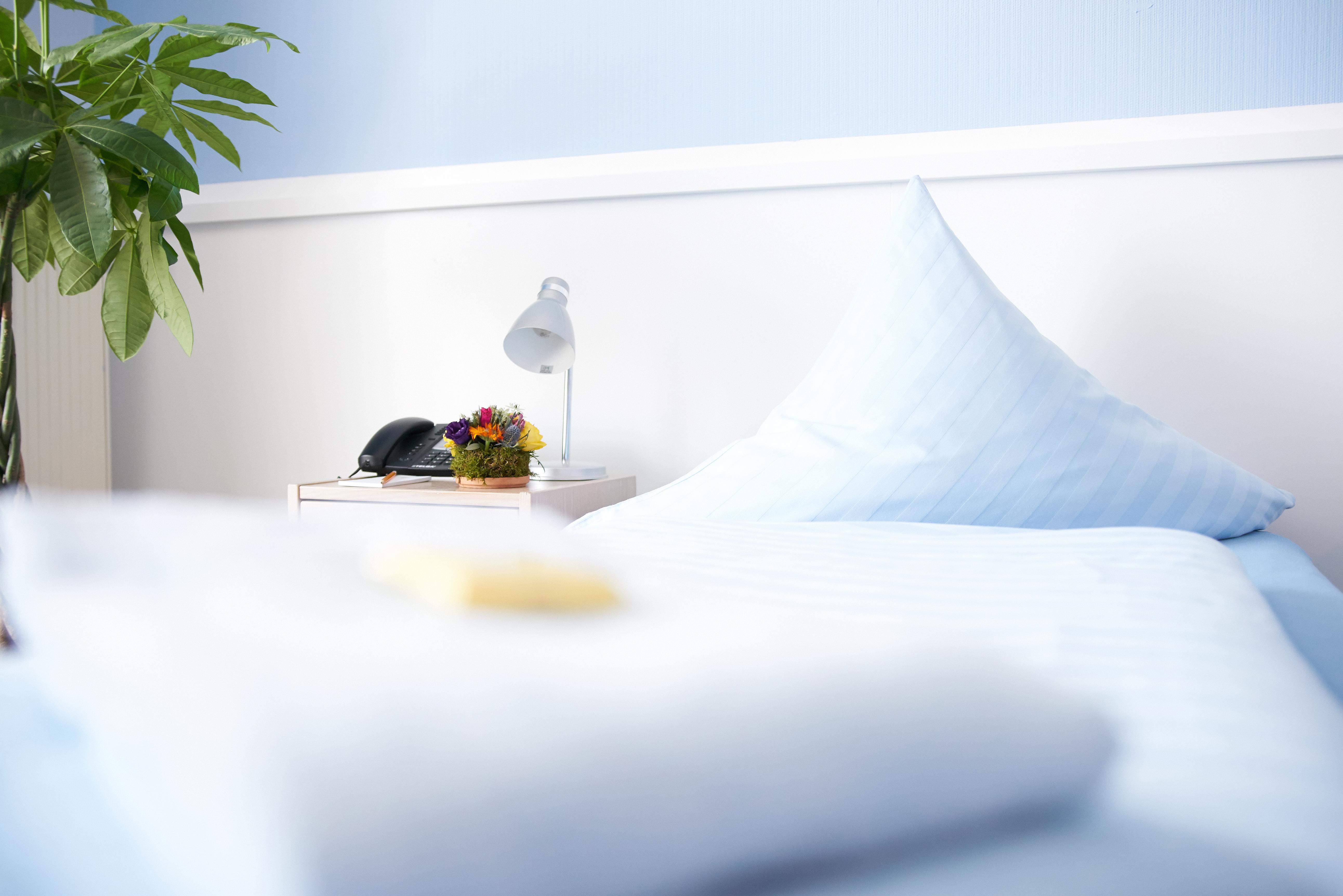 Hotel Zum Eisenhammer Oberhausen  Eksteriør bilde